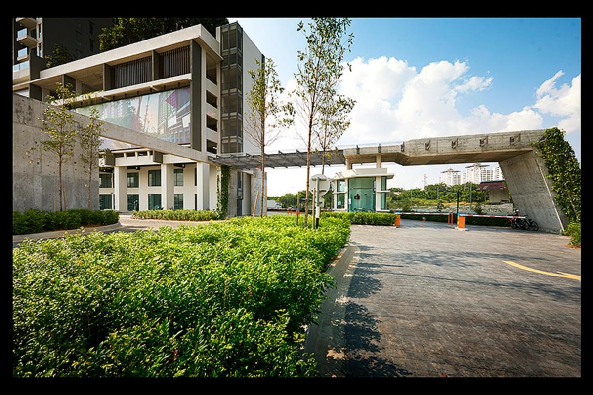 Homestay D'Univ 360 Place Seri Kembangan Kültér fotó