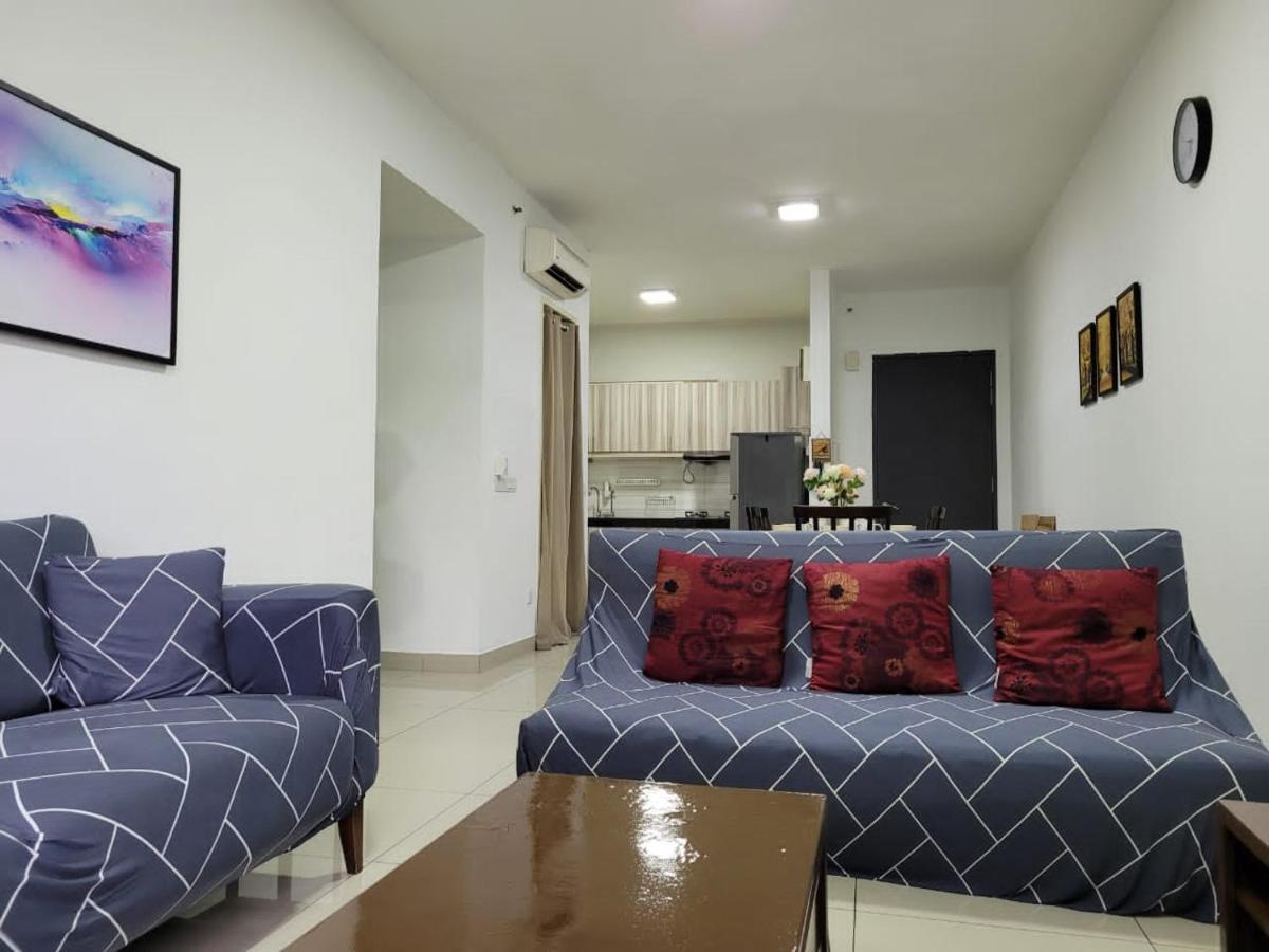 Homestay D'Univ 360 Place Seri Kembangan Kültér fotó